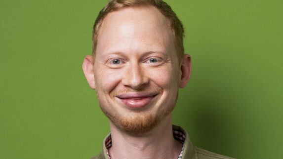 Portraitfoto von Daniel Povolny